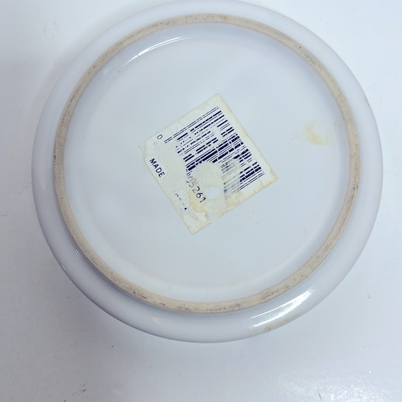 Ashtray | White Glass FLORIDA Tourist Trinket | My Friends Visited Lousy Ashtray - Picture 3 of 5